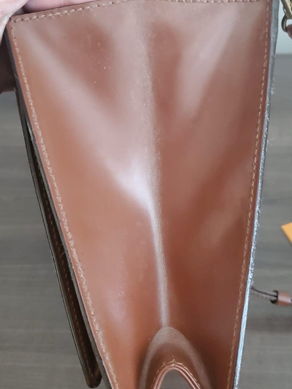 Louis Vuitton Monceau 28 Satchel with Brass color hardware. Great project bag - Picture 7 of 16